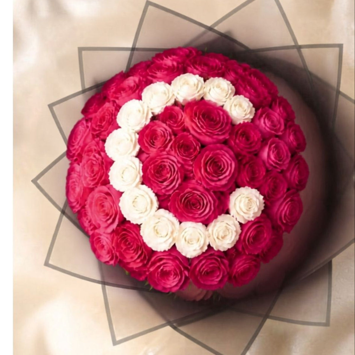 Bouquet de roses personnalisé — lettre ou chiffre