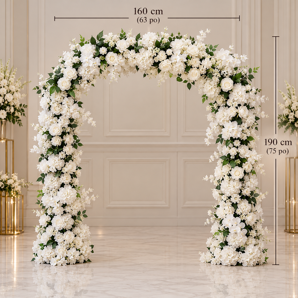 Arche de fleurs blanches en location : dimensions 190 cm de haut et 160 cm de large